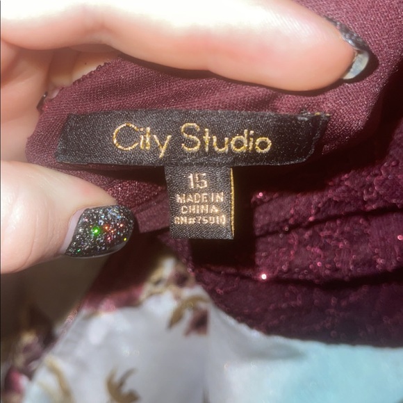 Dress - Picture 4 of 4